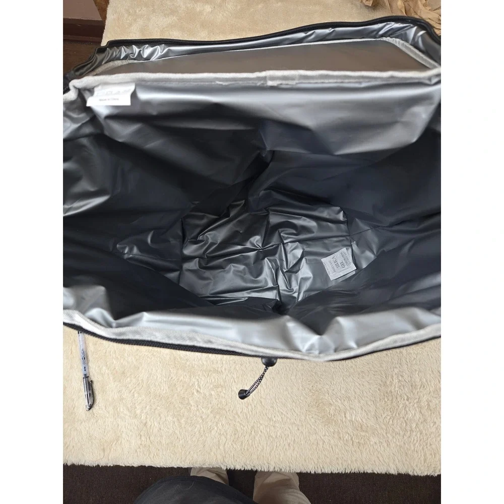 Journeyman Insulated Cooler Backpack Black Outdoor Hiking Picnic Bag‎ Large